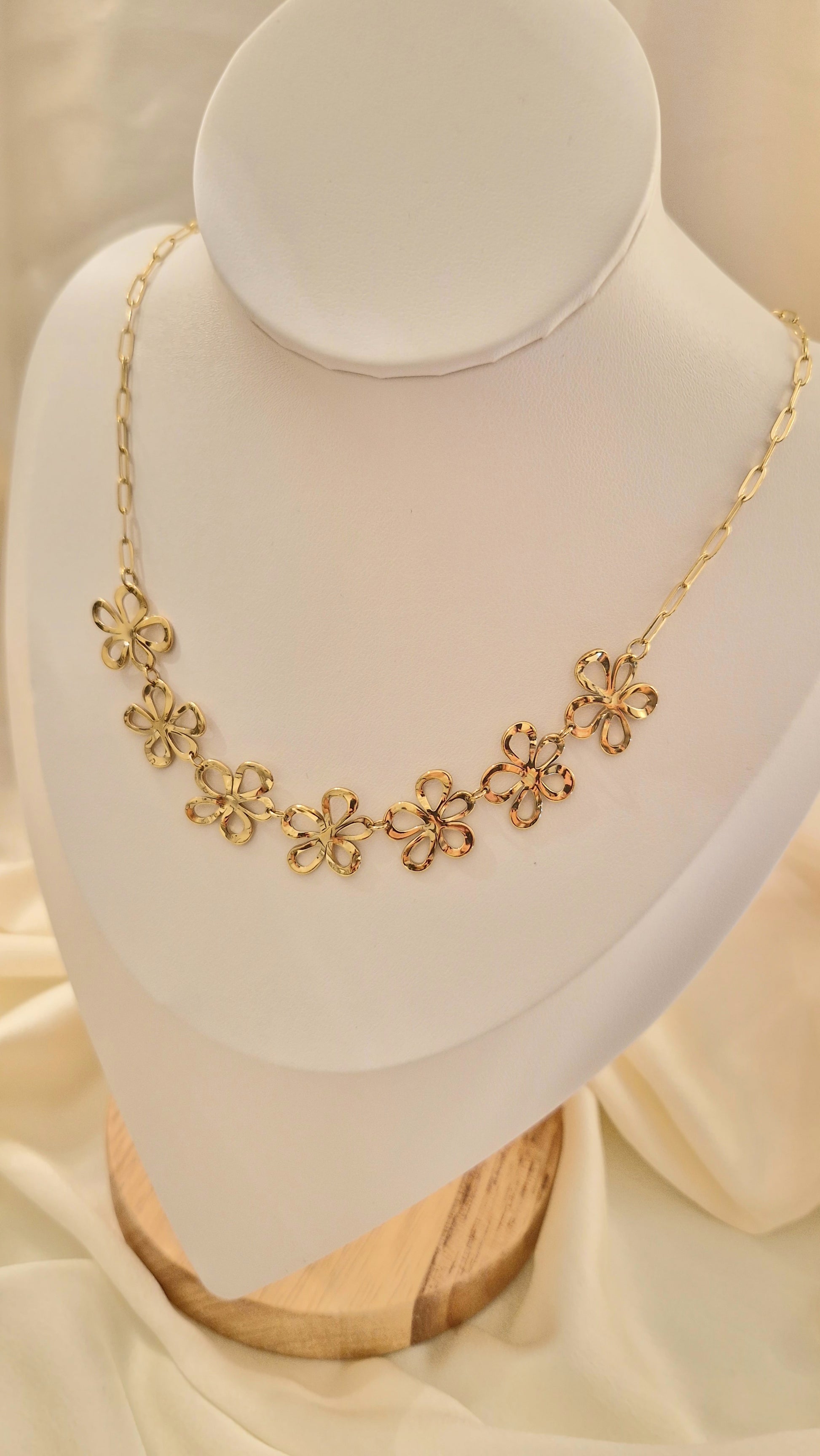 Collier Fleur Jardin d'Or