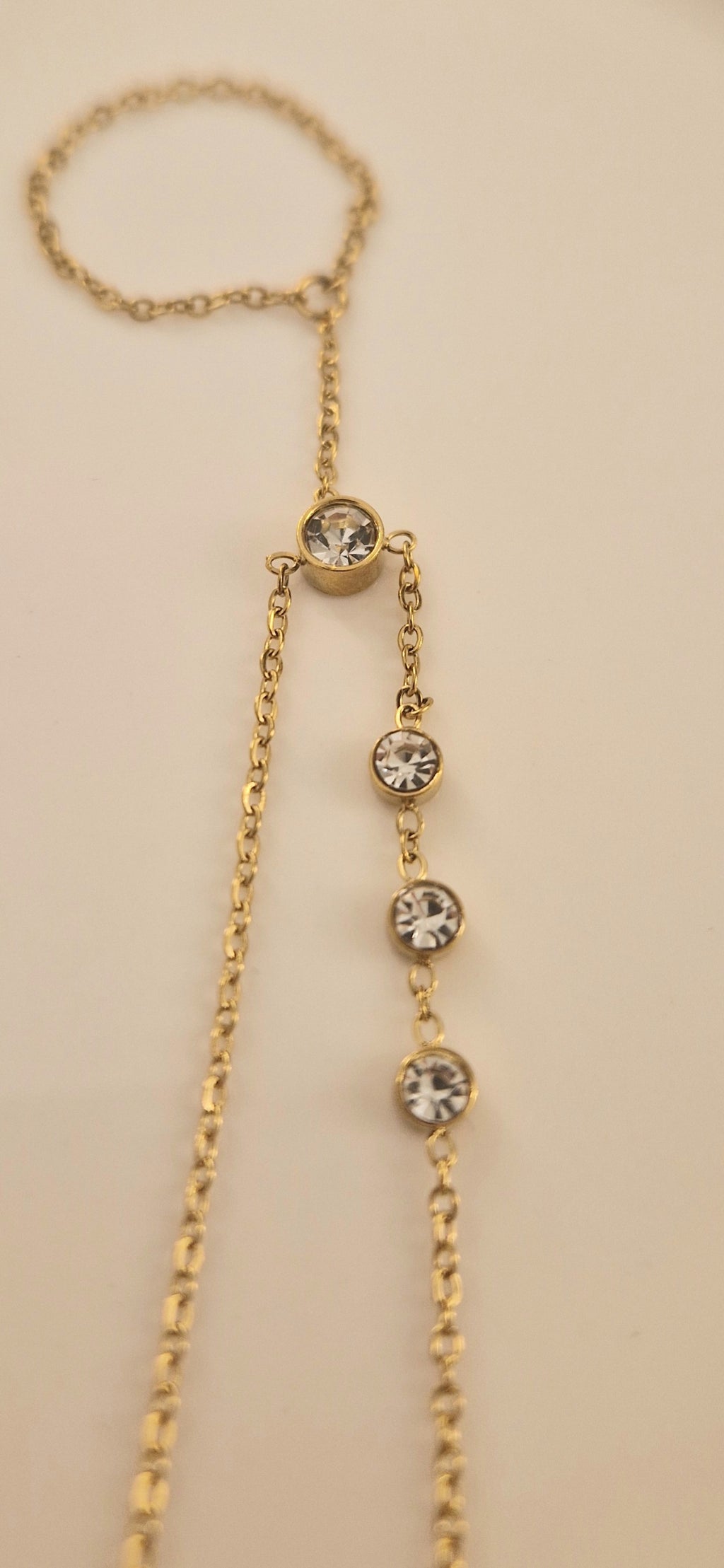 Chaîne de Main Aurore Cristalline