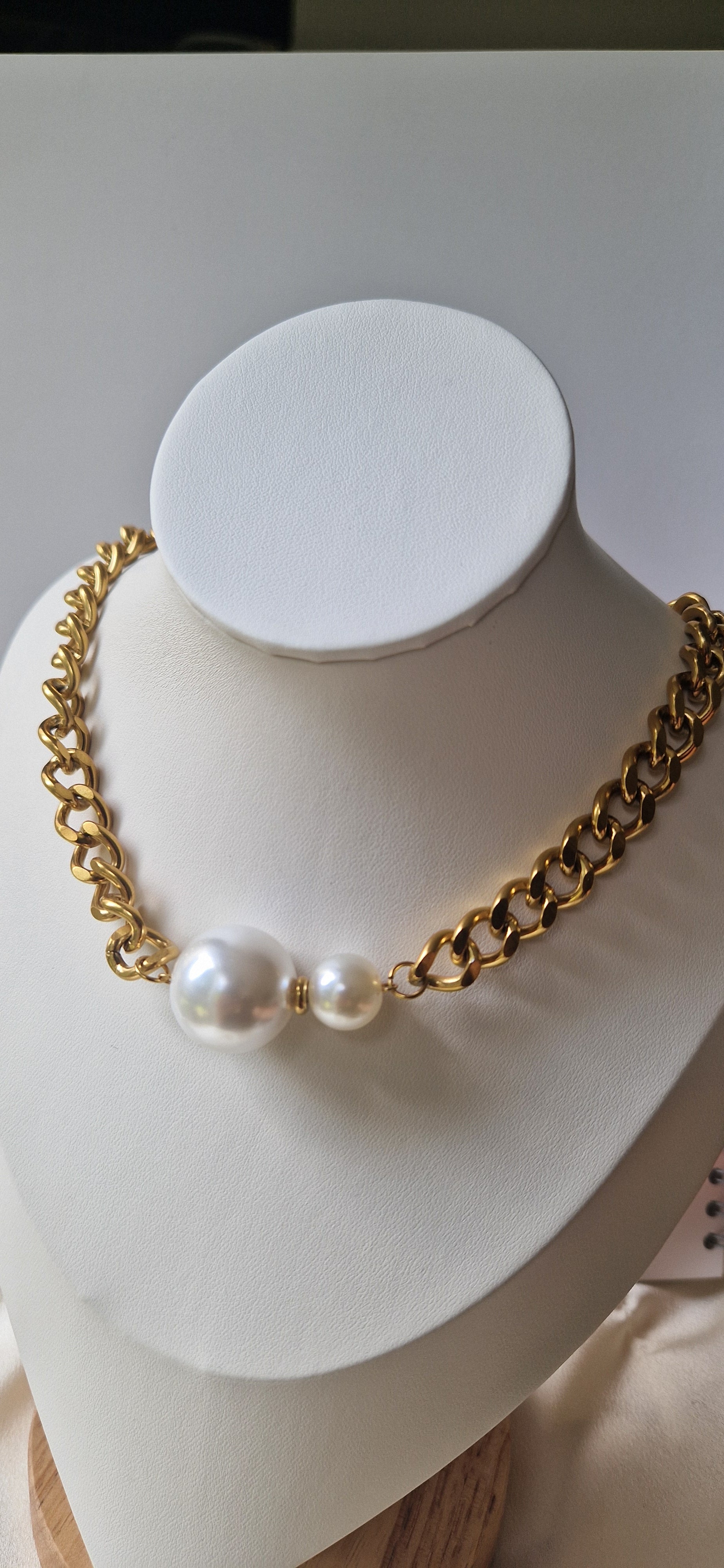 Ras-de-Cou Élégance Dorée