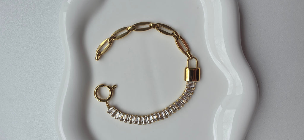 Bracelet Celestia Doré – Éclat Intense