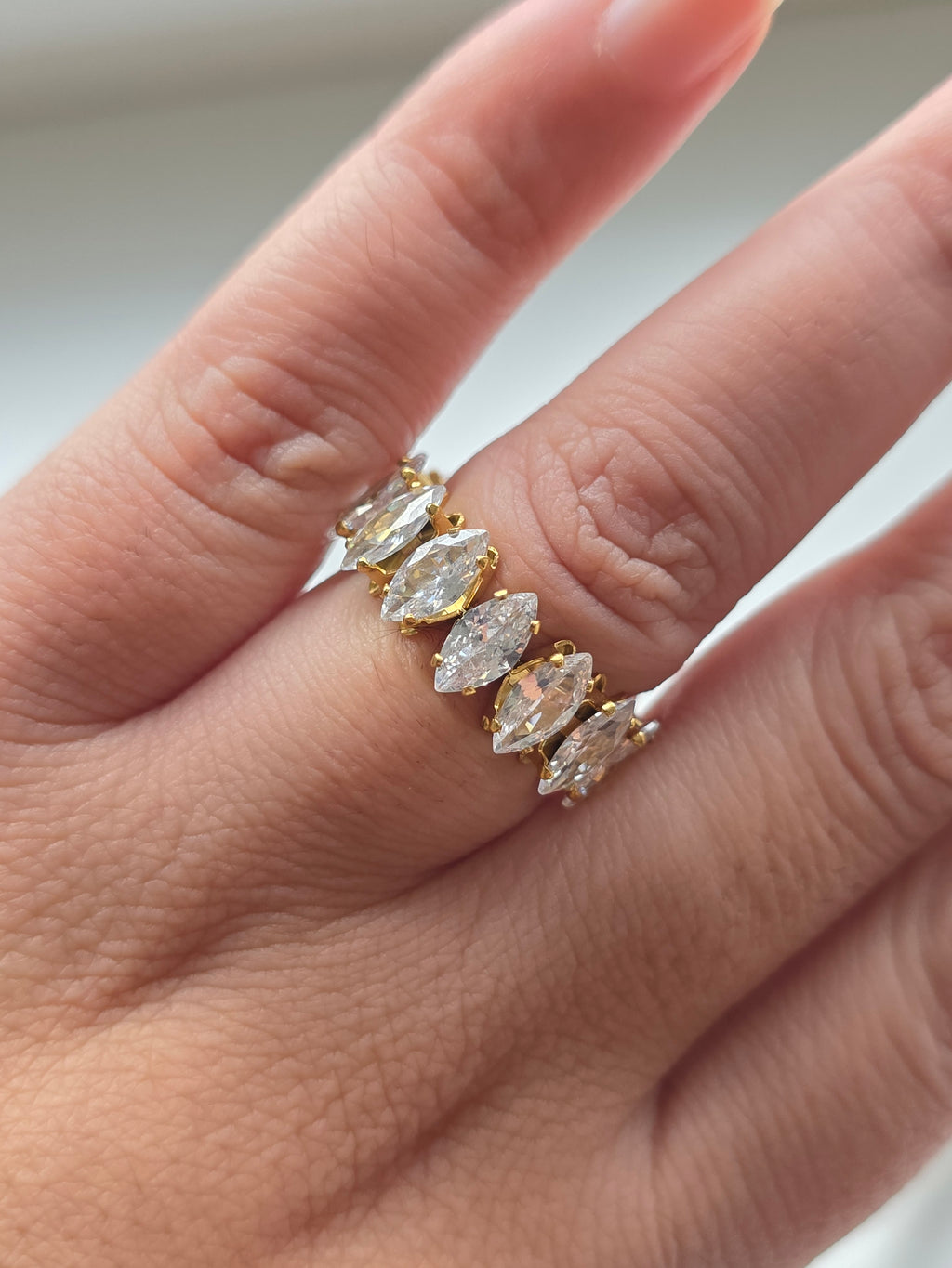 Bague Éclat Doré – Cristal