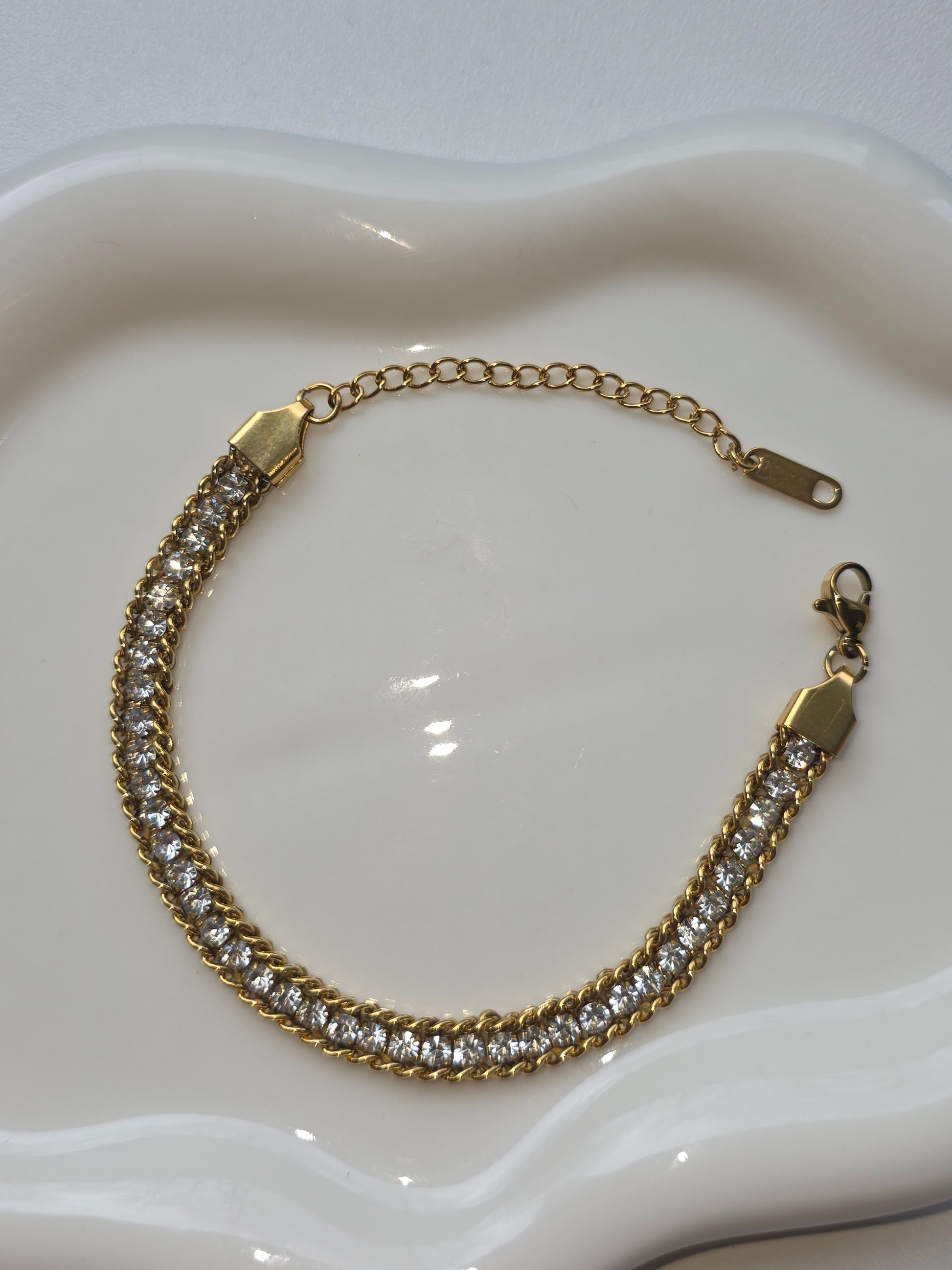 Bracelet Duality Doré – Chaîne & Cristal