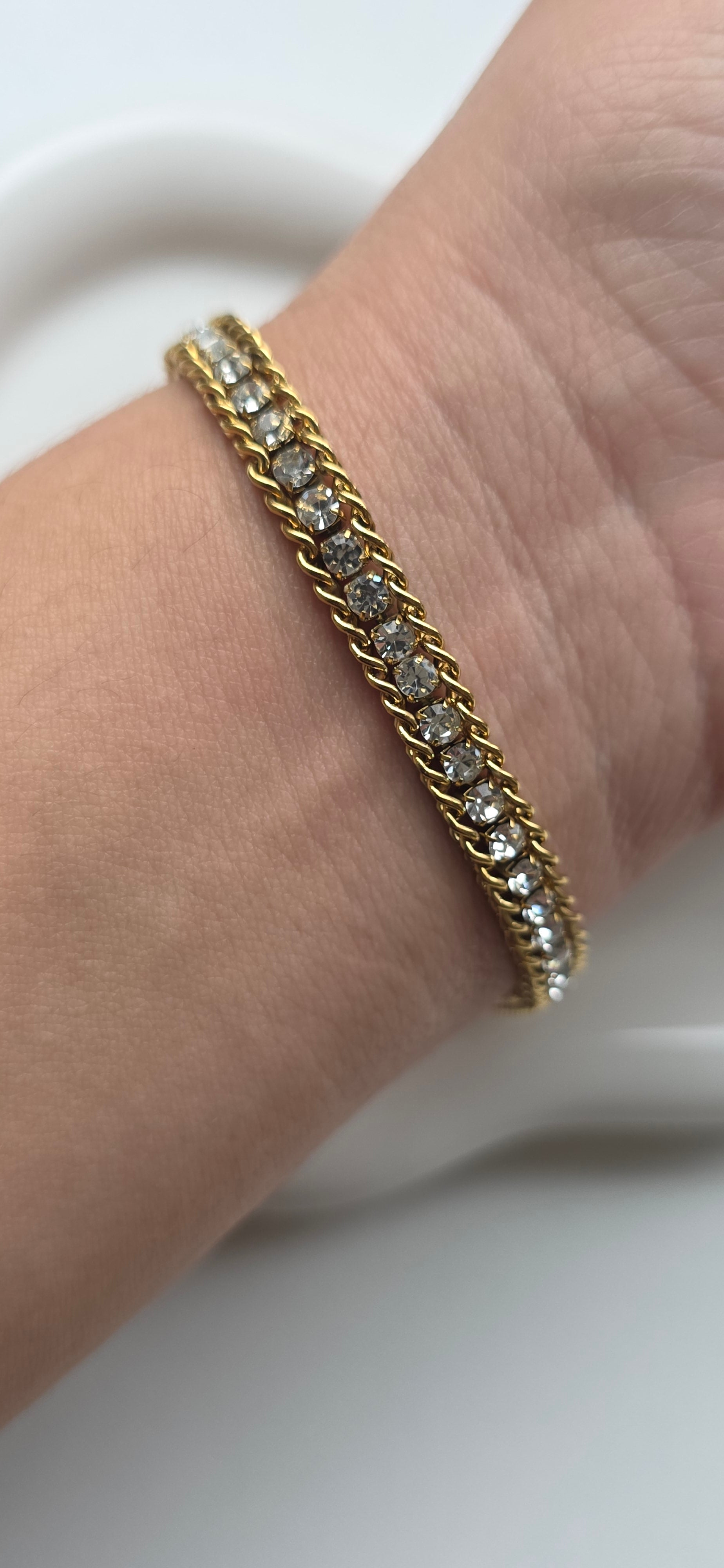 Bracelet Duality Doré – Chaîne & Cristal