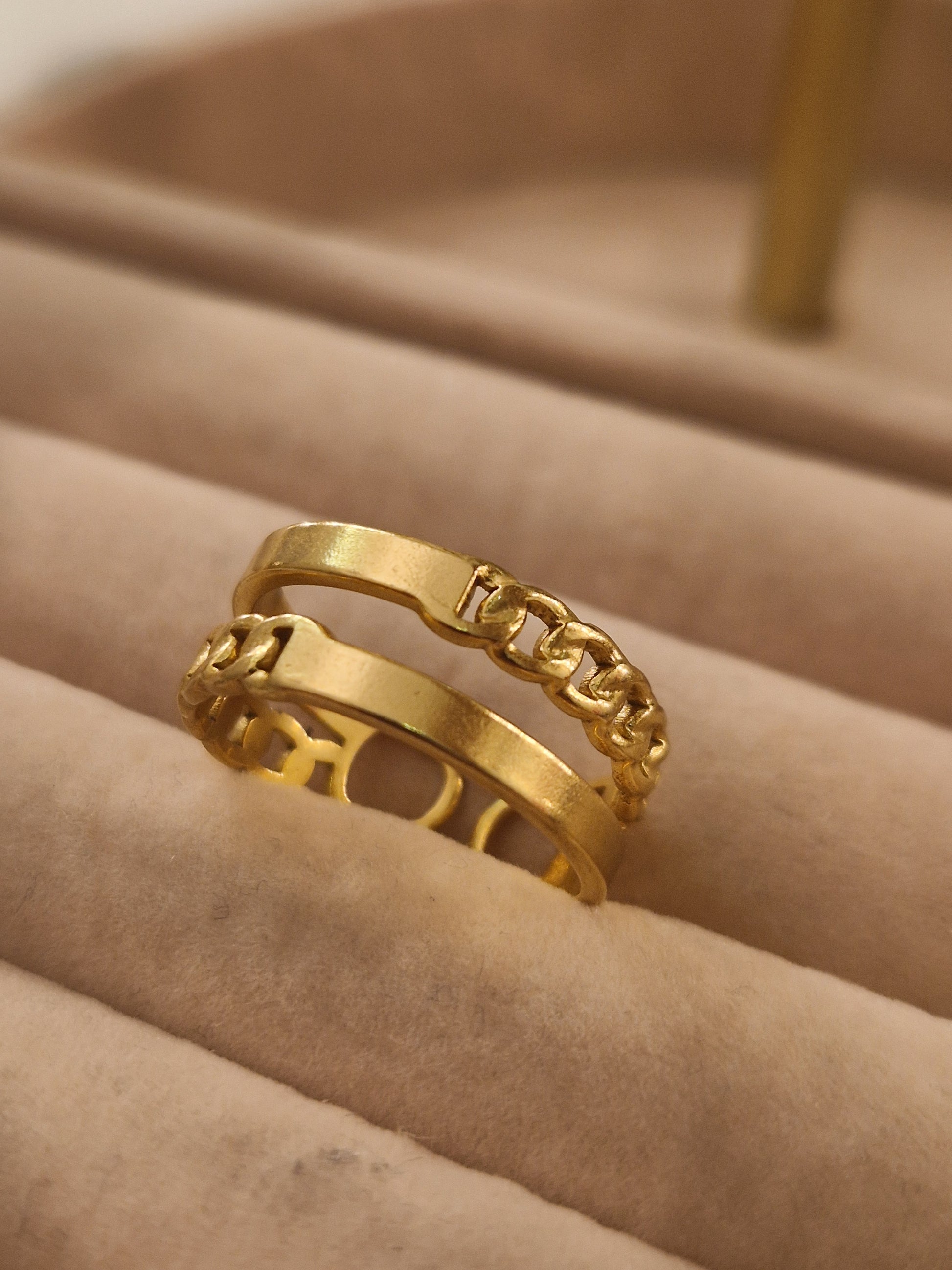 Bague Solemma – Design Multi-Anneaux Dorés