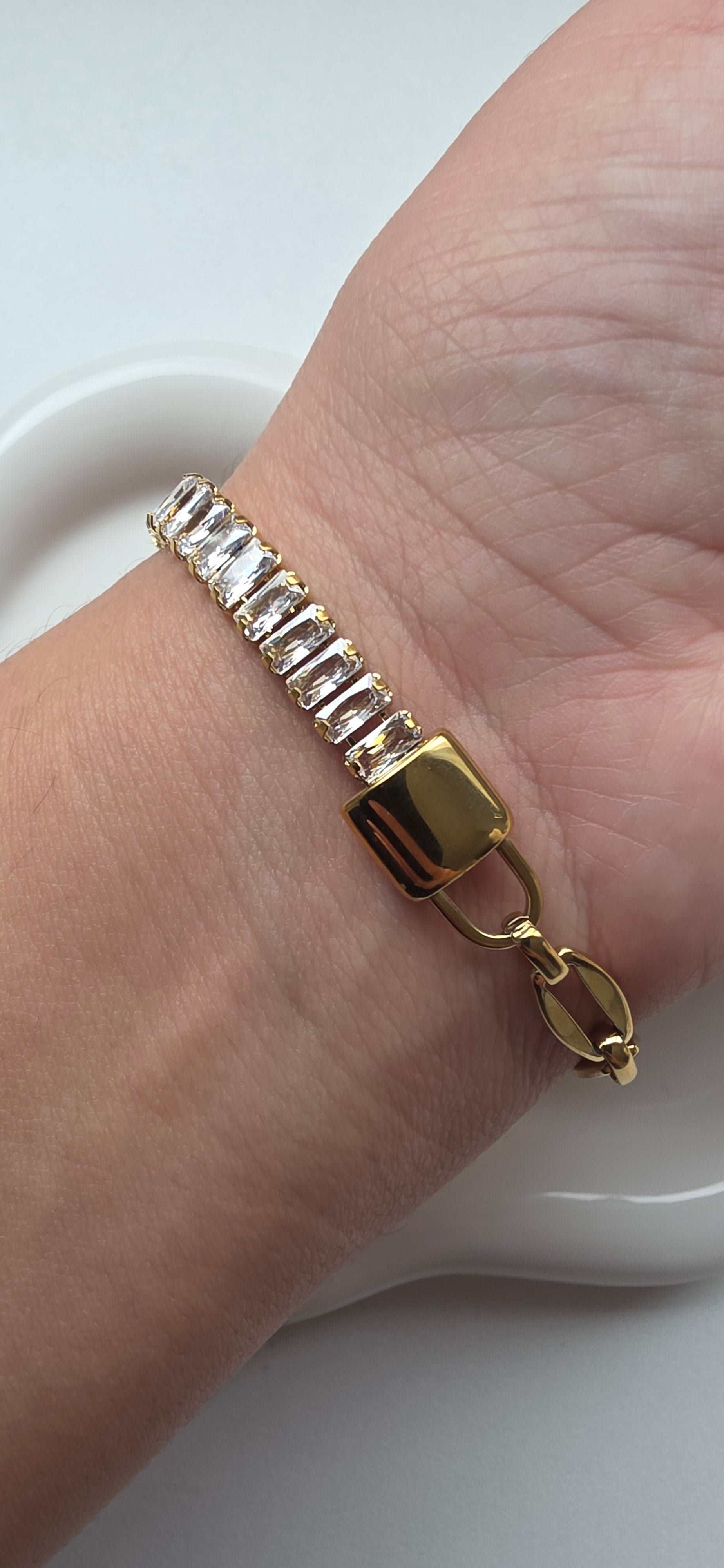 Bracelet Celestia Doré – Éclat Intense