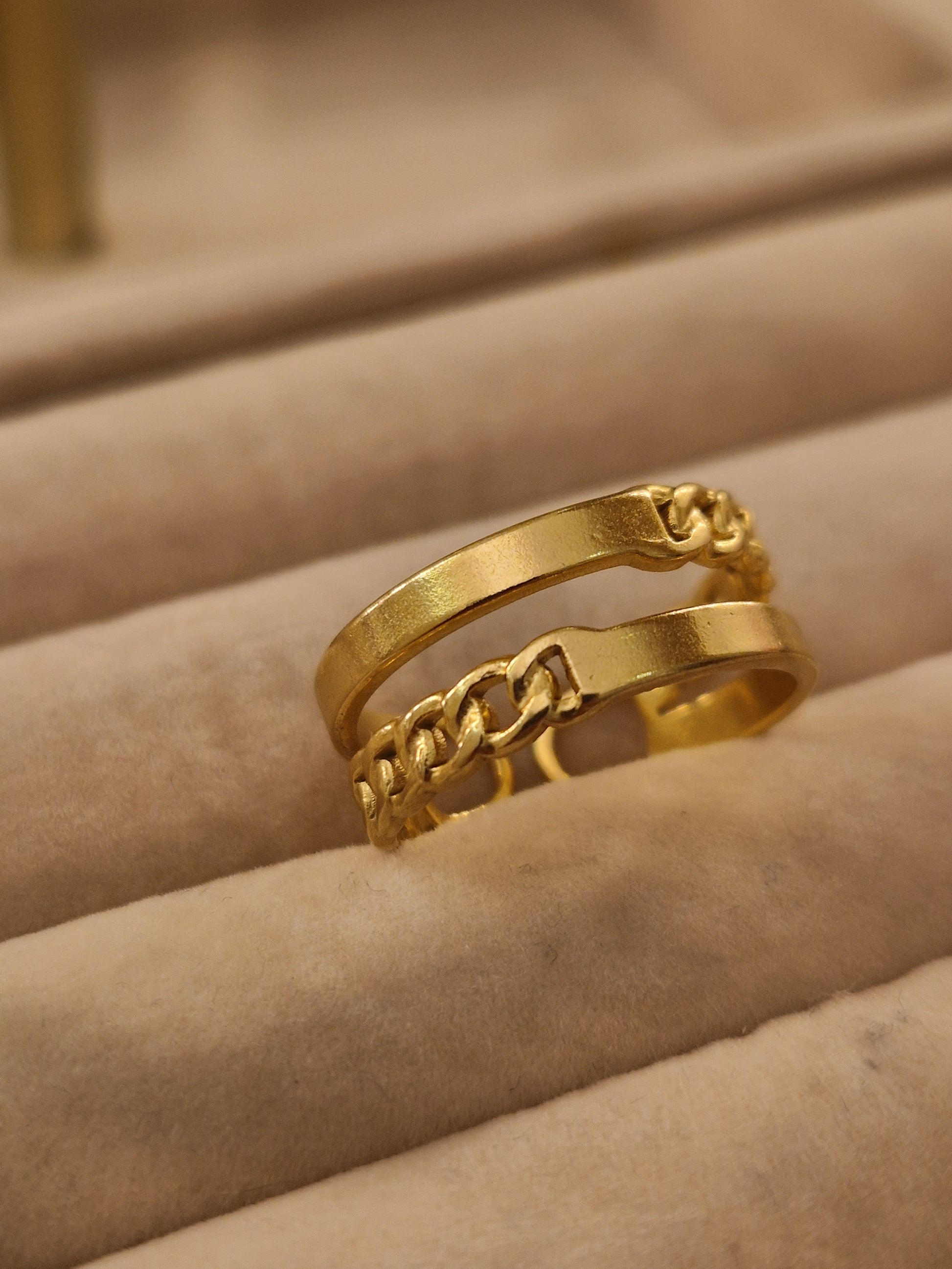 Bague Solemma – Design Multi-Anneaux Dorés