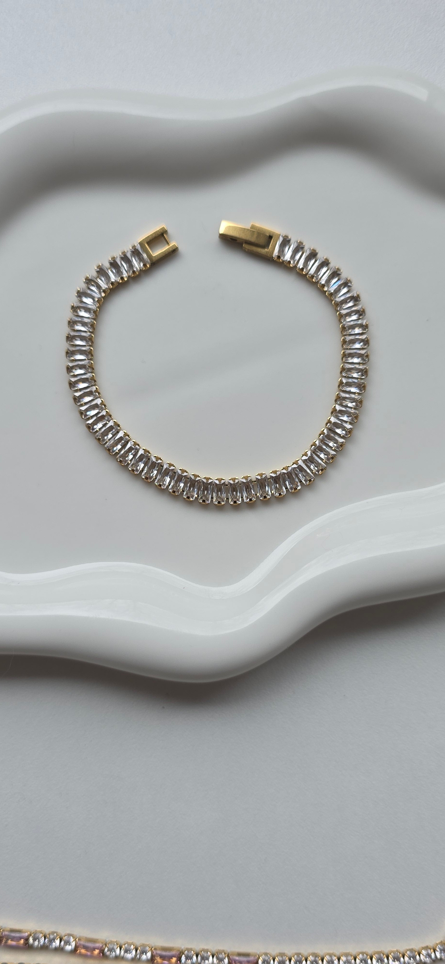 Bracelet Glamour Doré – Ligne Brillante